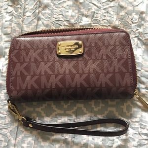 Michael Kors Wrislet